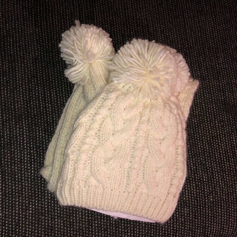 Winter hat & scarf🧣 ..for those cold winter days